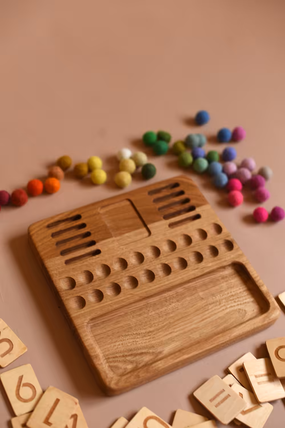 Math Board nach Montessori von Threewood – Bild 3