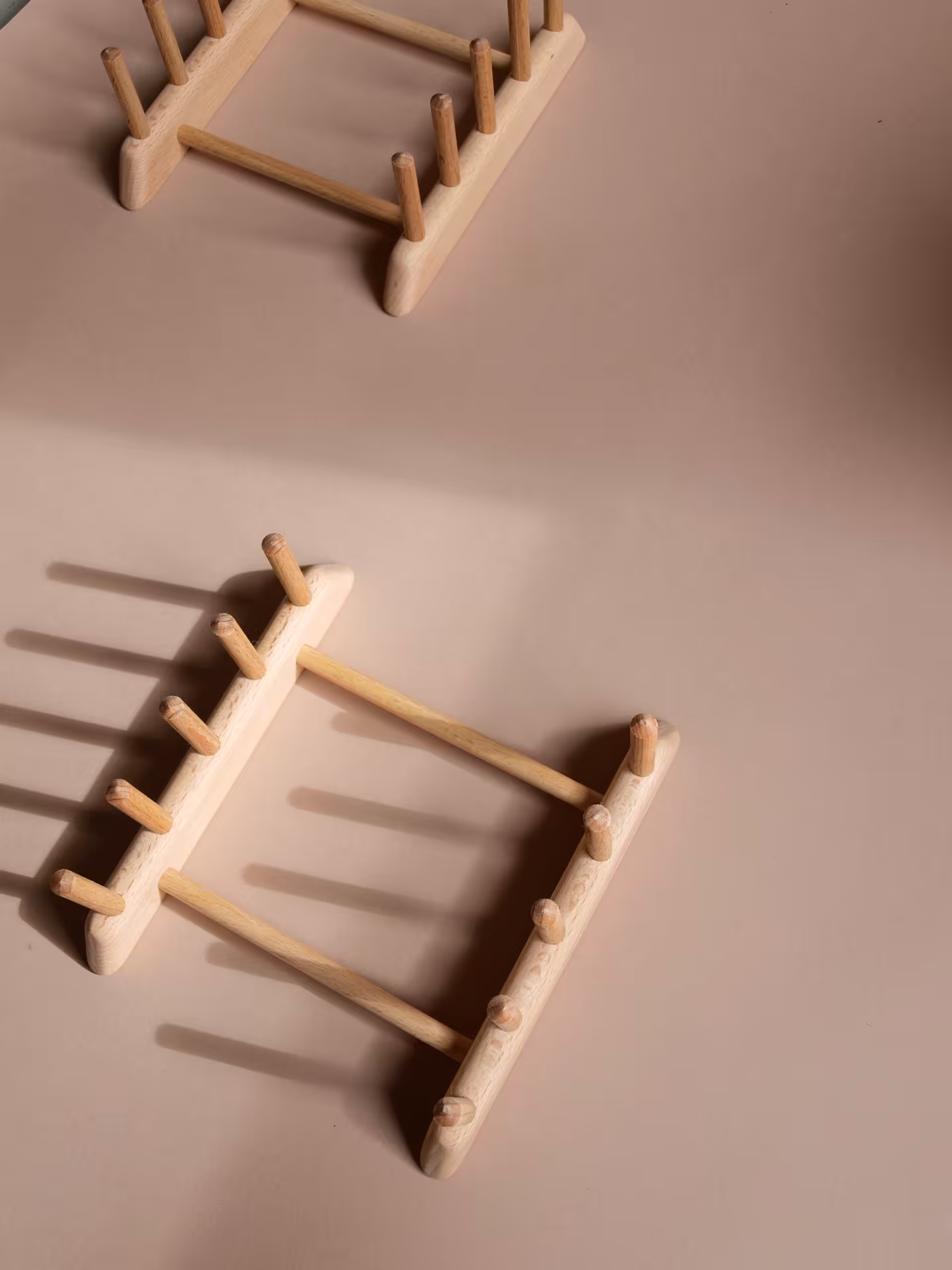 Support pour jeu de société, fabriqué à la main – Image 2