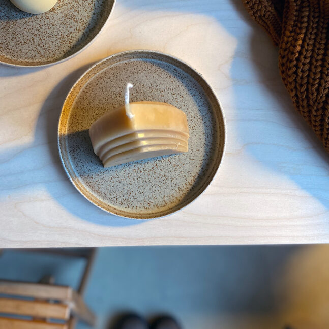 Assiettes artisanales de Liapottery