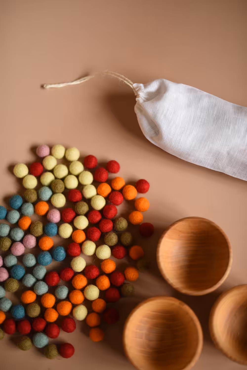 Boules de feutrine par Threewood – Image 2