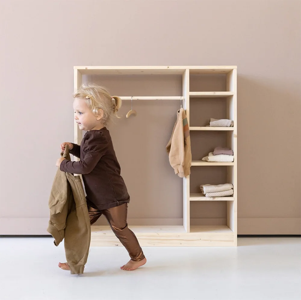 Montessori.Wardrobe.Jindl
