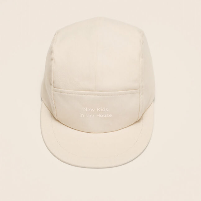 Casquette couleur undyed par Newkidsinthehouse Berlin