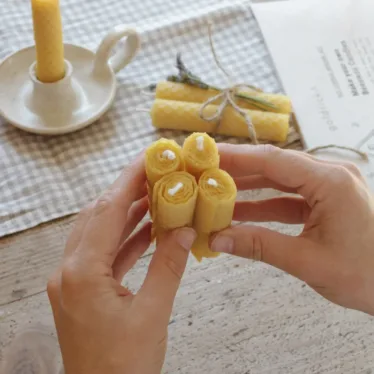 DIY-Bienenwachskerzen von Goldrick Natural Living