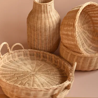 Rattan-Tablett von Sisi House of Style
