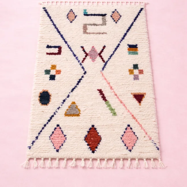 Kleiner Teppich handgenüpft von LEY