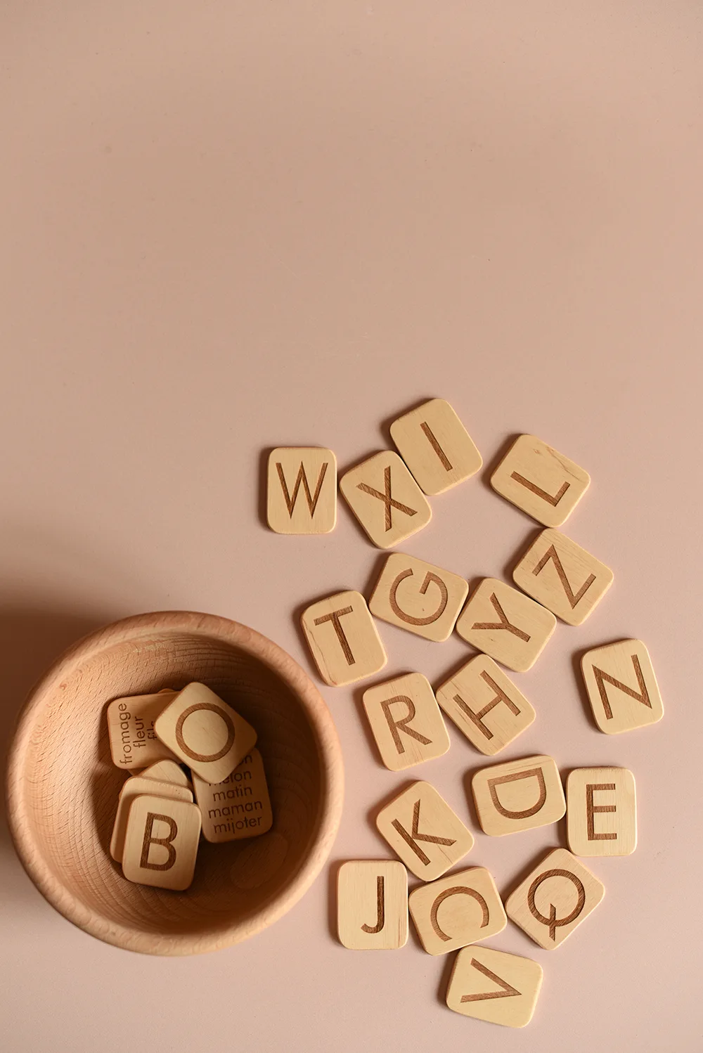 Extraset lettres - écriture française - d'après Montessori par Threewood
