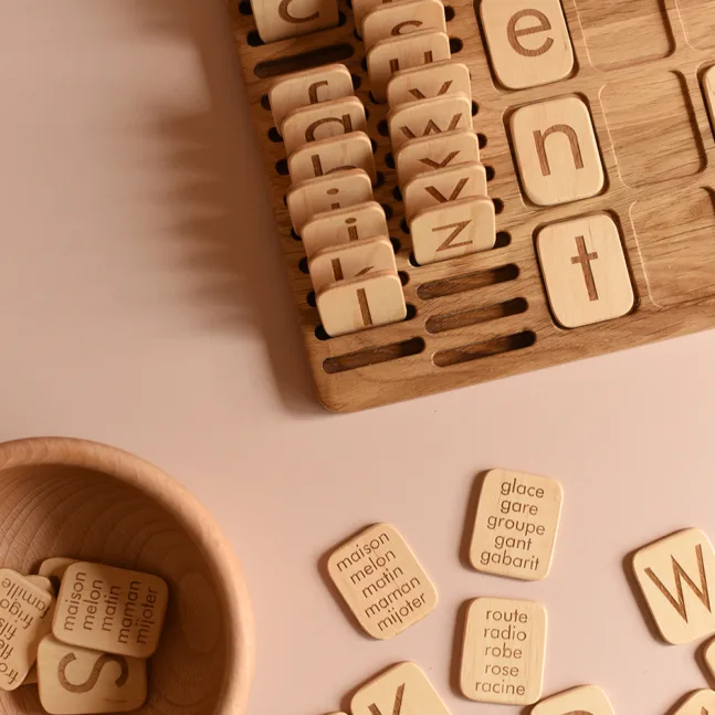 Extraset lettres - écriture française - d'après Montessori par Threewood