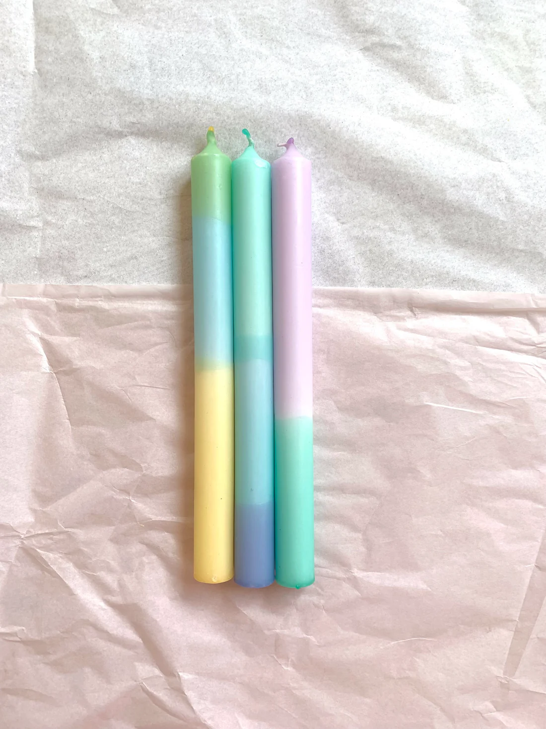 Trois bougies – Aquarelles par Frau Gold