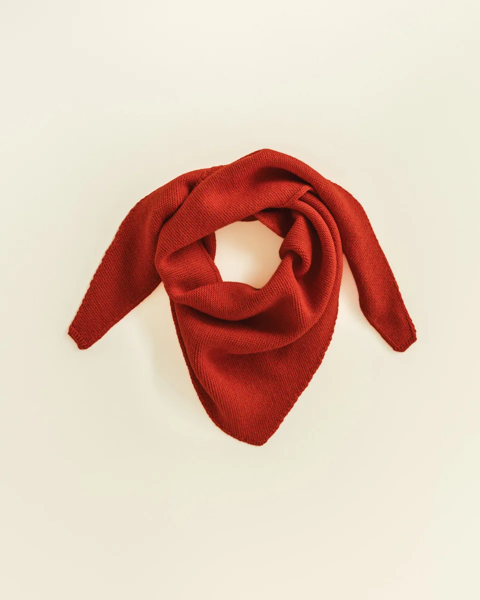 Écharpe triangulaire Josephina disponible en plusieurs couleurs par HVID – Image 9