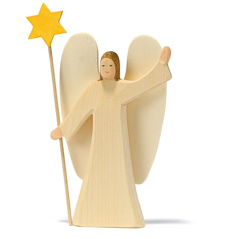 Ange avec étoile en bois par Ostheimer