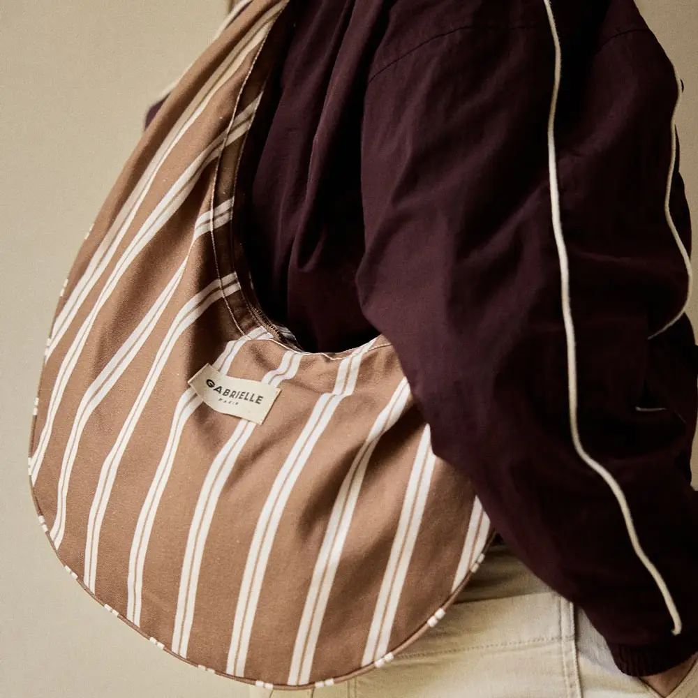 B Baumwolltasche mit Flieder-Streifen von Gabrielle Paris