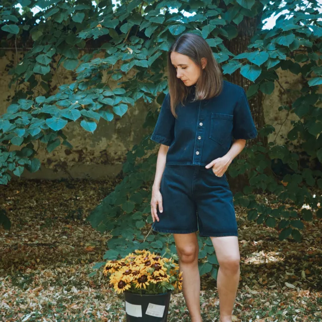 Chemise CARVI in Denim Noir von poudreorganic