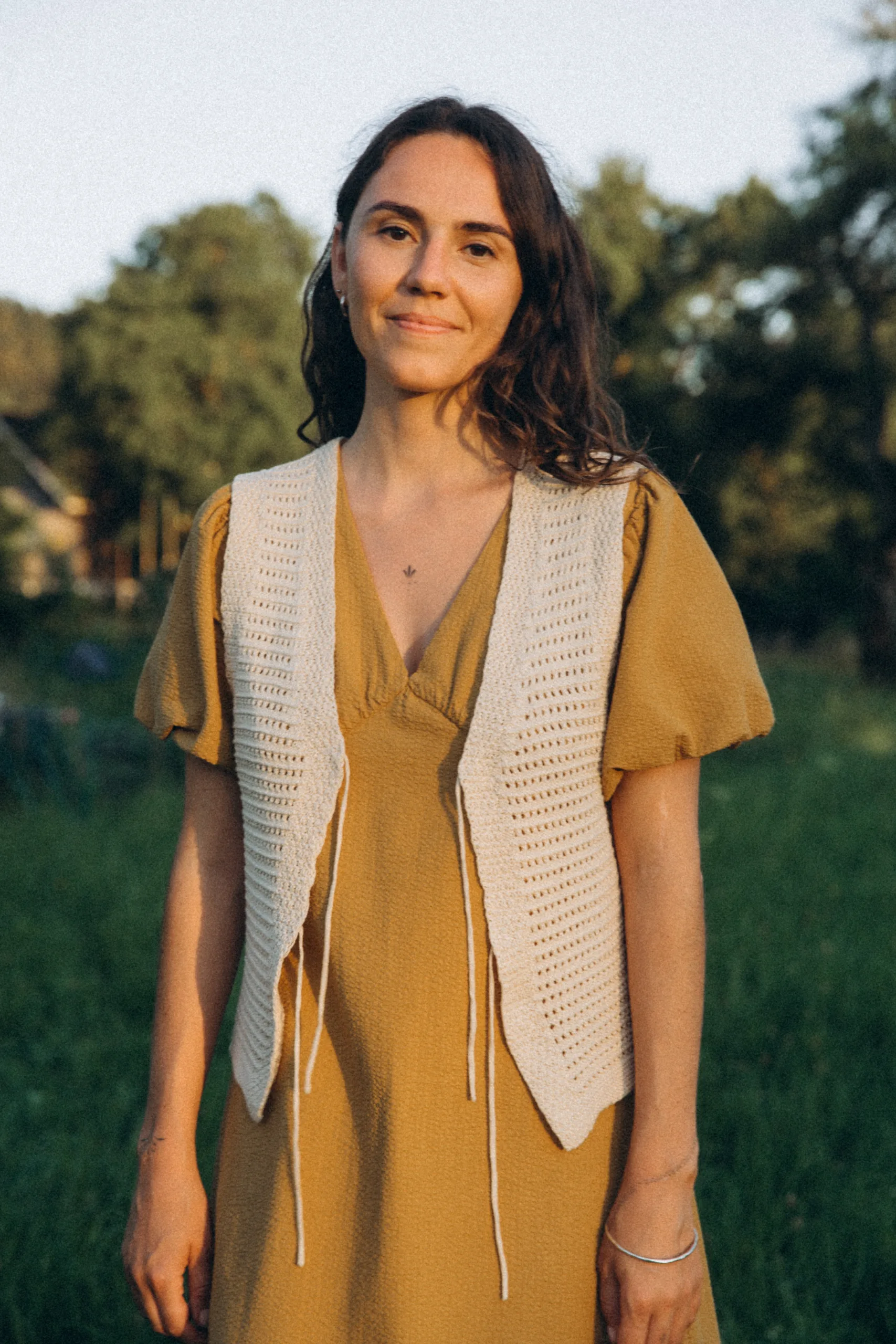 Gilet couleur abricot, Bone et lavande par Matona