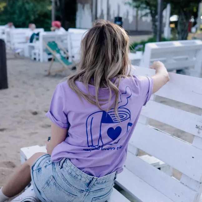 BIG COFFEE LOVER - T-Shirt in Lila von Don’t Grow Up