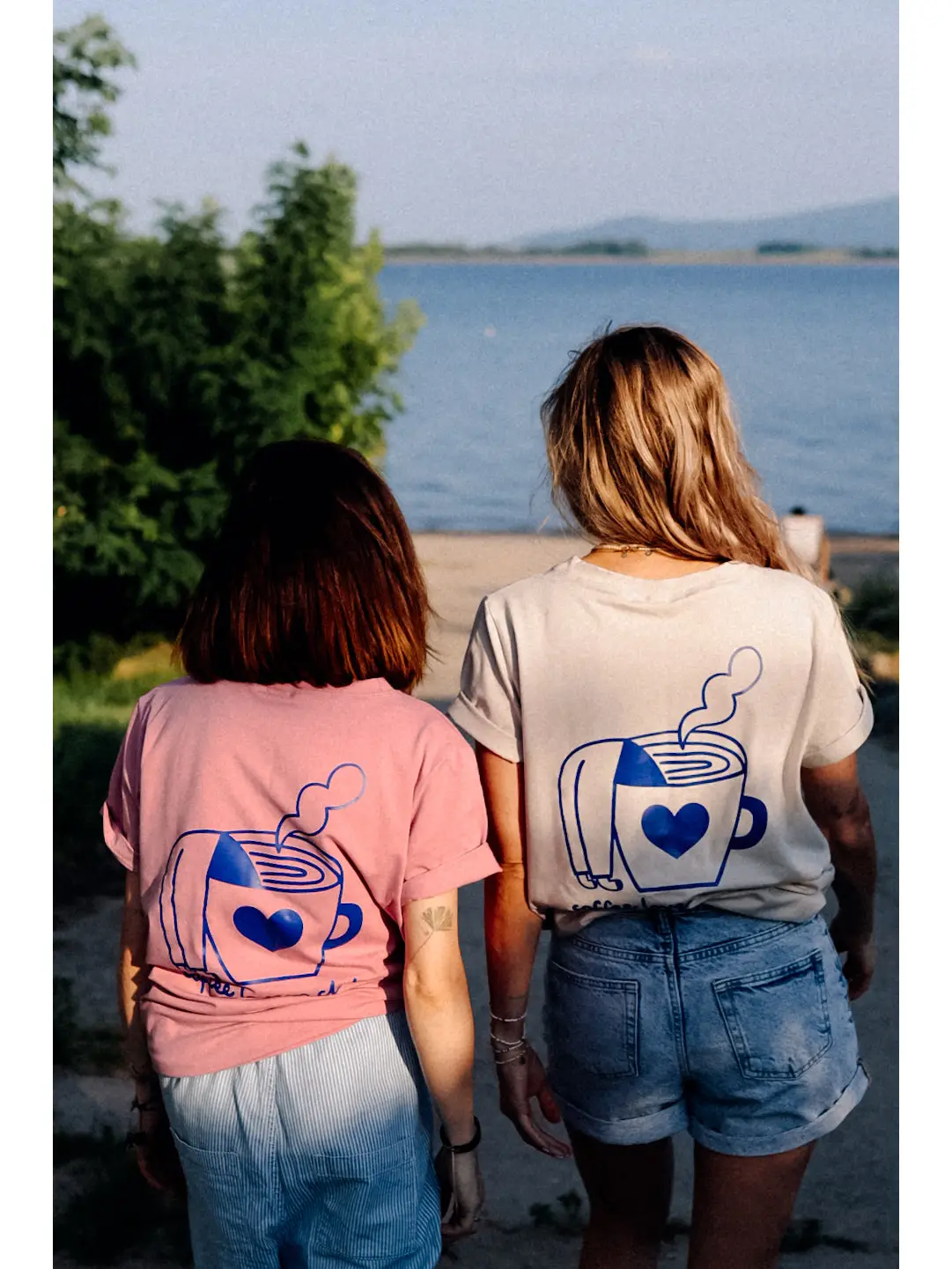 BIG COFFEE LOVER - T-Shir en Old Rose par Don’t Grow Up