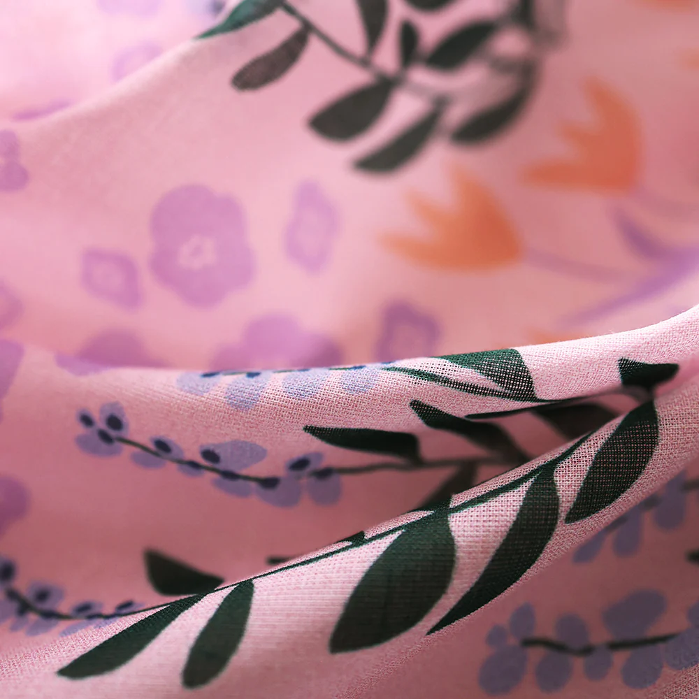 Kleines Foulard Flowers von Lili Pepper