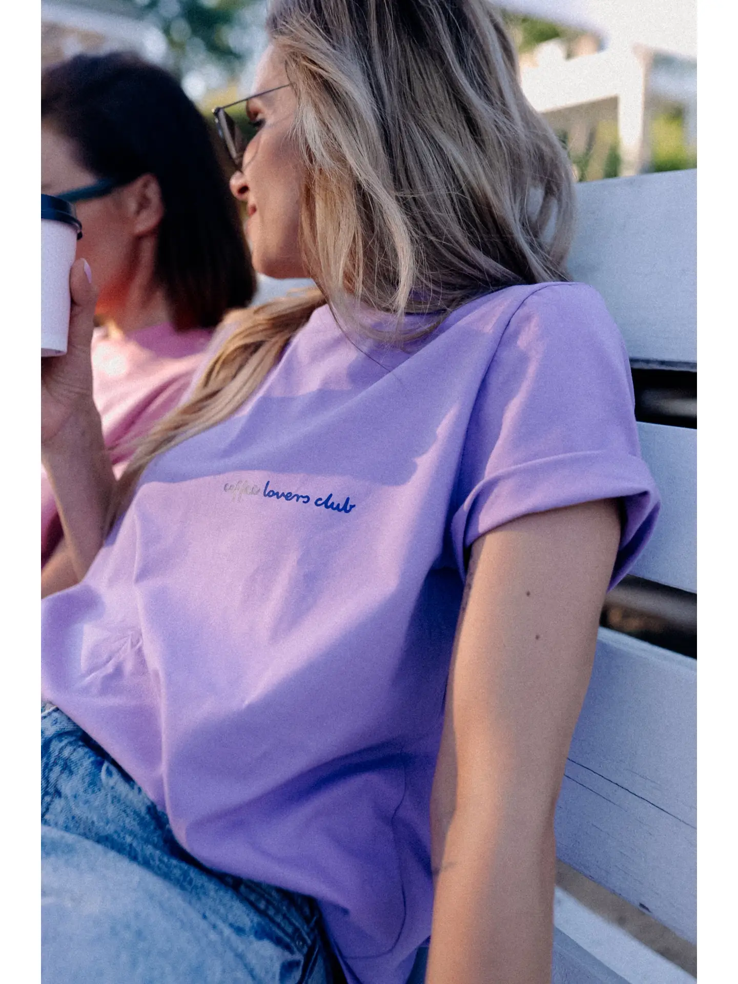 BIG COFFEE LOVER - T-Shirt in Lila von Don’t Grow Up