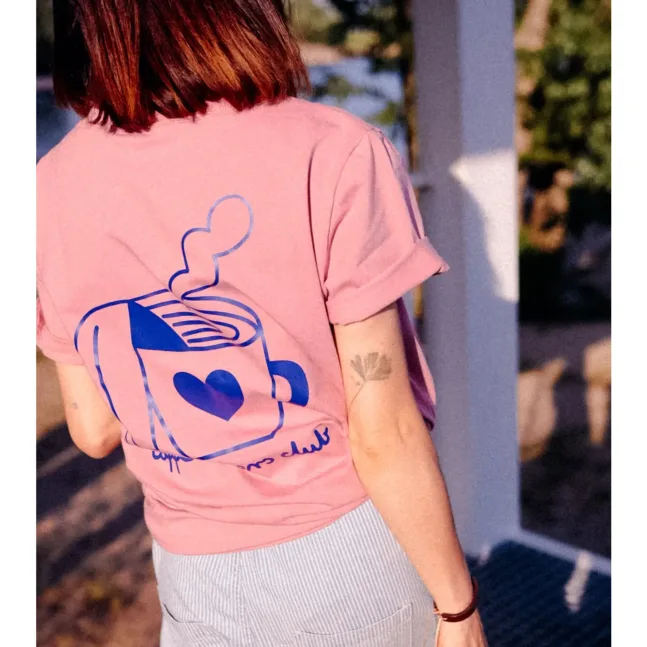 BIG COFFEE LOVER - T-Shirt in Old Rose von Don’t Grow Up