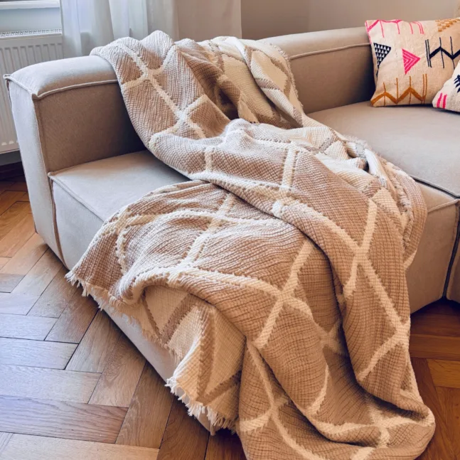 MARA Muslin Blanket Beige-White von LEY!
