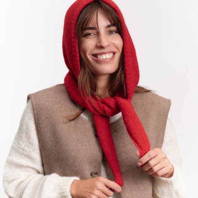 CAPUCHA in Pomegranate von Jungle Folk