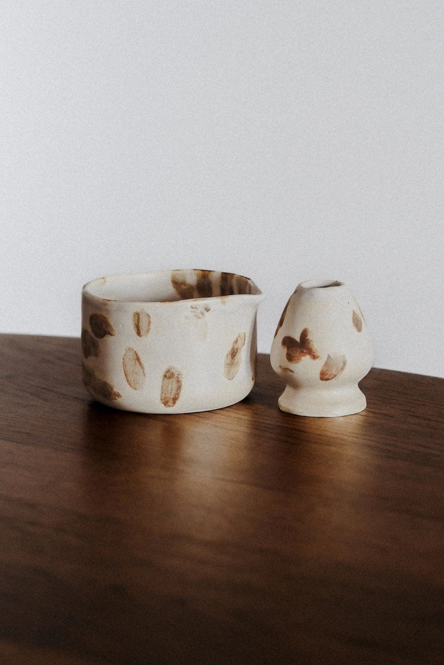Trail Safari Matcha Bowl and Set von Studio ÜM