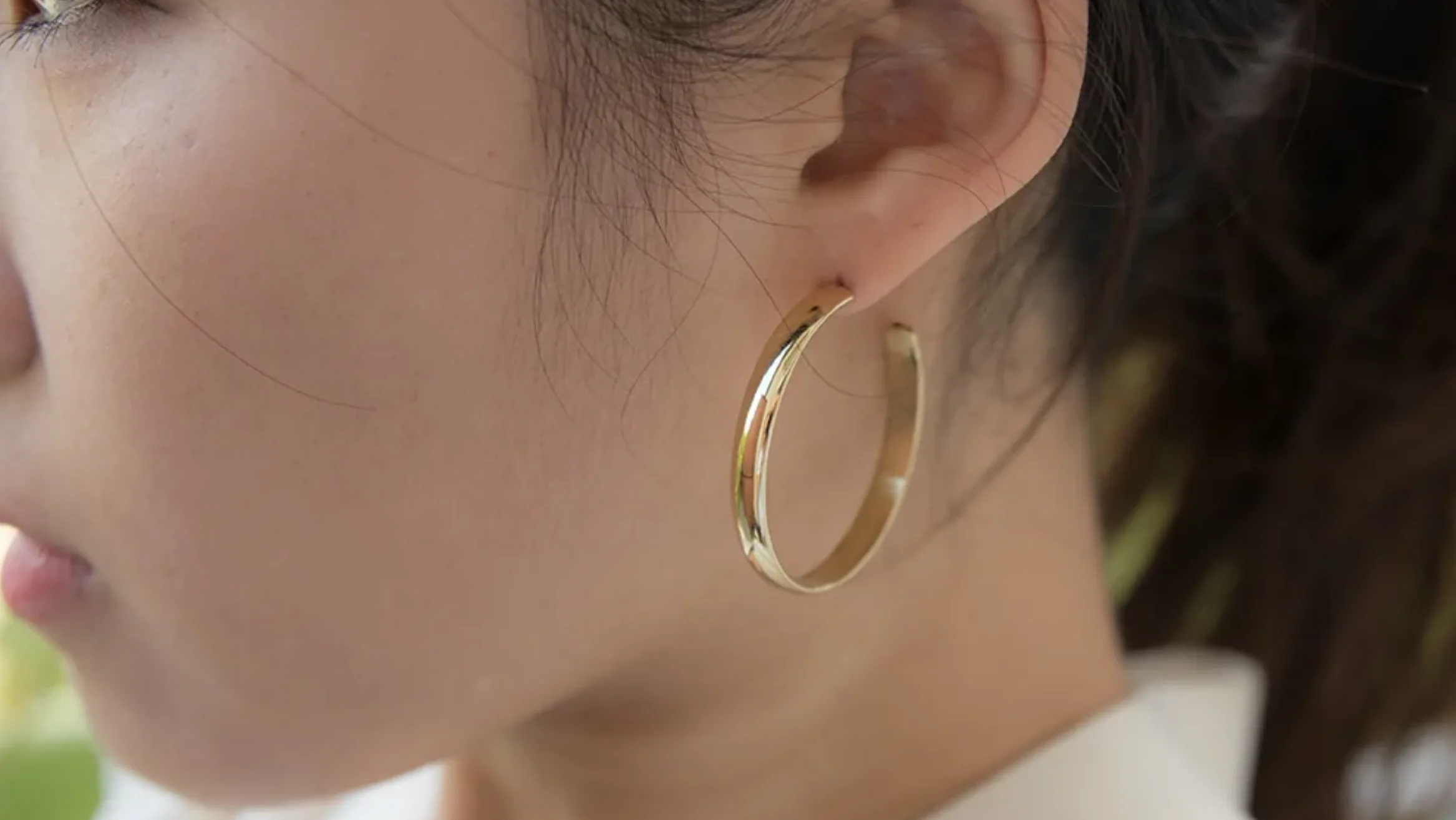 Large Hoops Ohrringe von Ting Goods